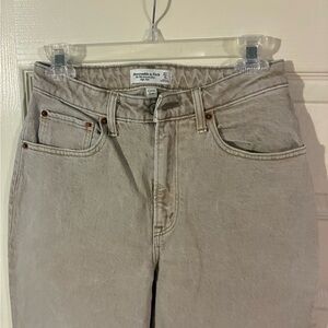 Abercrombie & Fitch Women’s High-Rise Jeans — Light Taupe